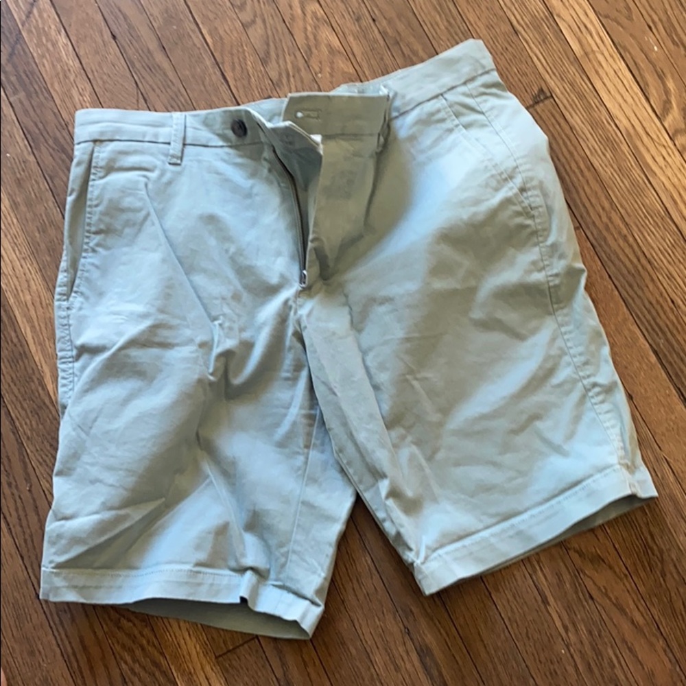 Reiss shorts light blue